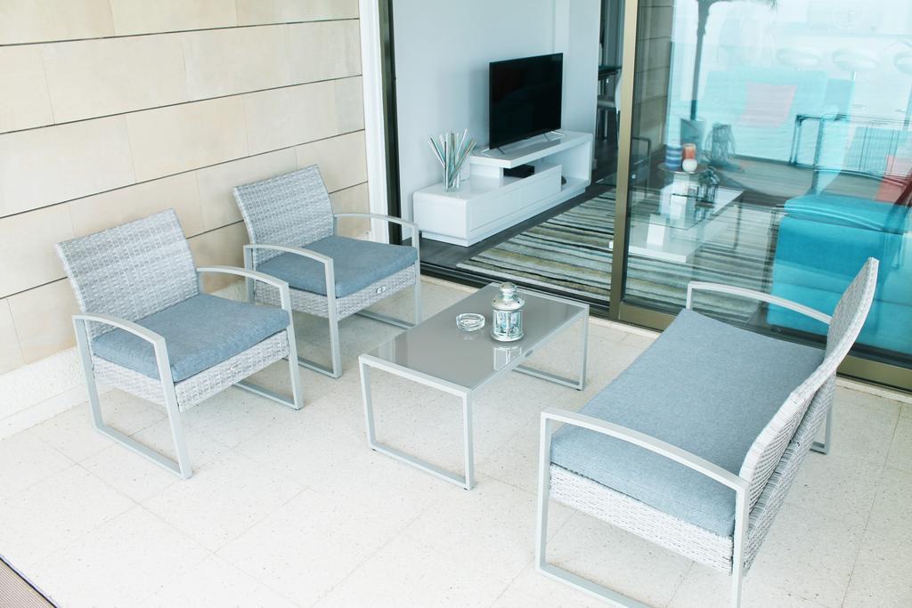 Lazuli Sea View Beachfront Ap 254 Apartment Larnaca Ngoại thất bức ảnh