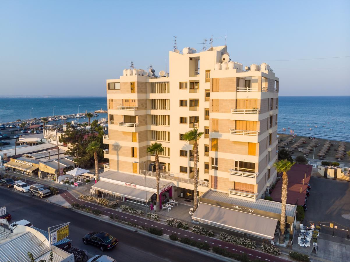 Lazuli Sea View Beachfront Ap 254 Apartment Larnaca Ngoại thất bức ảnh